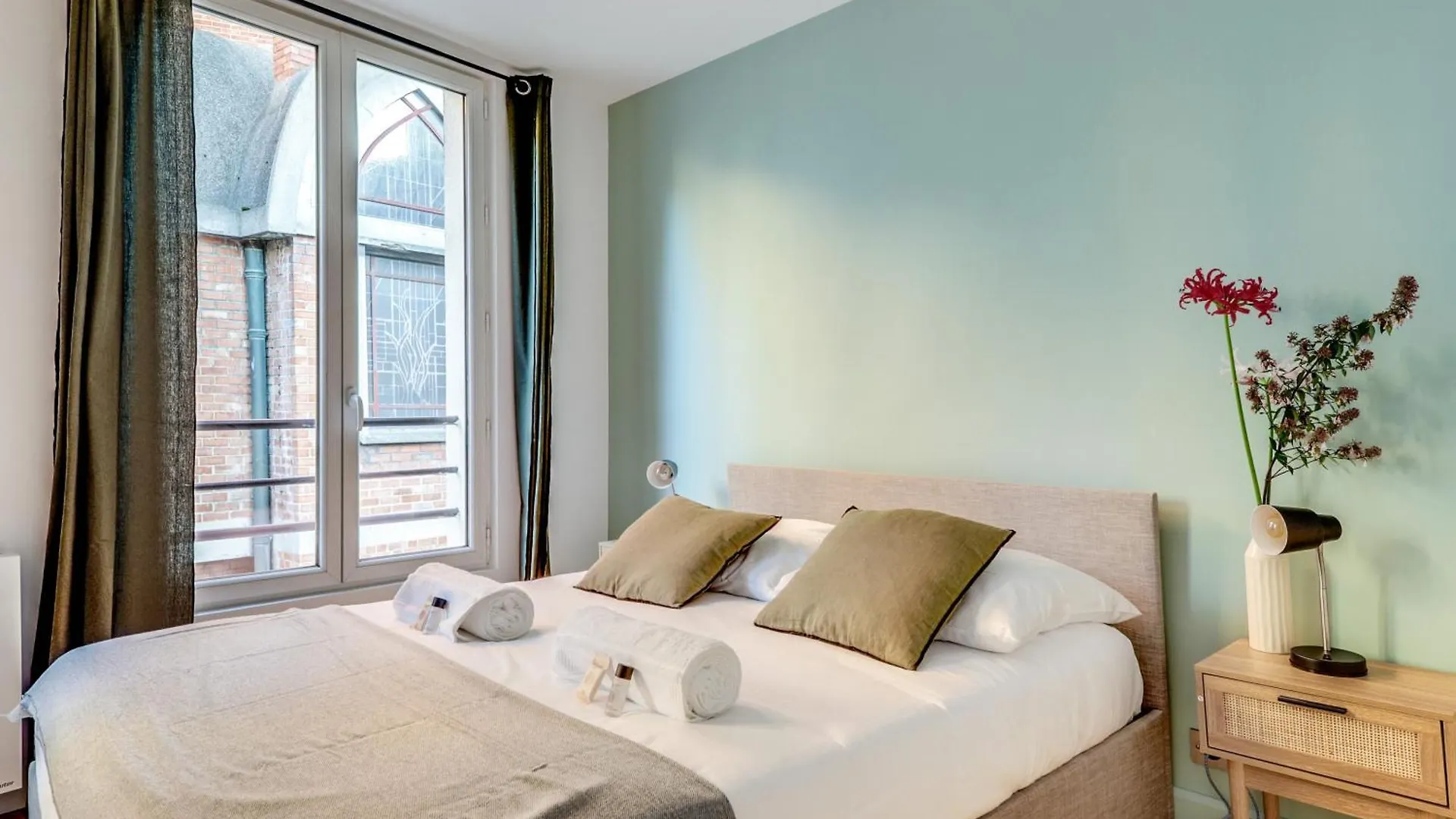 Appartement Montmartre L Close To Sacre-Coeur & Rue Des Abbesses Paris